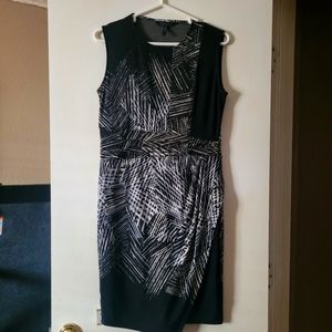 BCBG dress small size(black,gray and white print)